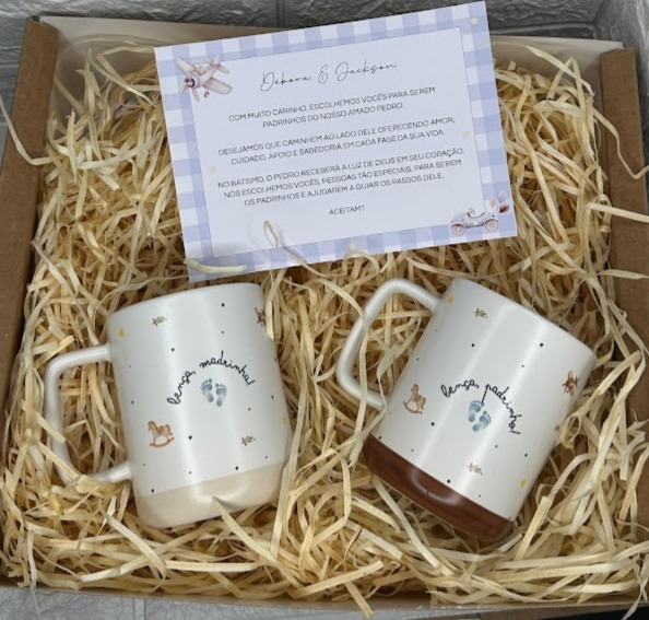 Kit Carinho com Canecas Acetinadas